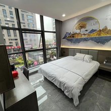 悦橙精选酒店(昆山光明路地铁站店)