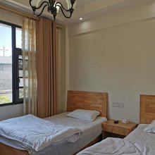 峨眉山华蕊宾馆(燕岗火车站店)
