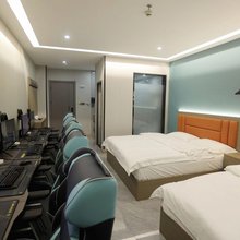 阳光电竞(方城龙泉公园店)