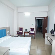 港湾公寓(佛山容桂天佑城店)