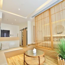 屋顶·设计师影院民宿(延吉延边大学西市场店)