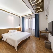 衡阳君洪缘舍旅馆
