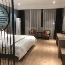 鑫中楚酒店