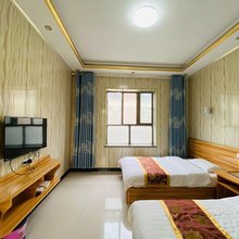 那拉提桐昊客栈