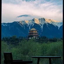 林芝岩庐雪山富氧别院(尼洋河店)