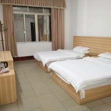 东兴日月楼旅馆