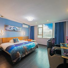 YZ·宇宙电竞酒店(沈家门滨港路店)