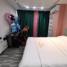 德弘公馆(黄江嘉荣购物广场店)