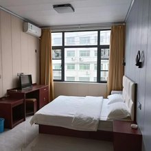 登封东晖宾馆