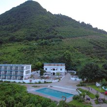 东江湖白廊荣腾阁渡假民宿