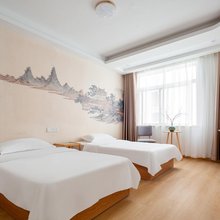 晴天sunny · 云酒店(亳州魏武大道店)