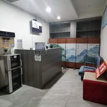 蓝秀宾馆(重庆石柱高铁站店)