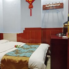 鑫泷旅馆(兰州张掖路大众巷店)