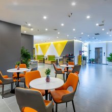 冰鑫酒店(钟鼓楼北大街地铁站店)
