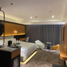铂逸酒店(成都龙湖蜀新天街工业学院店)