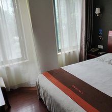 新东宾馆(苏州虎丘滨河路店)