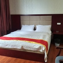 逸仙居财富宾馆