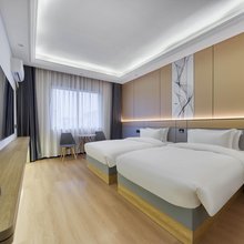回禾酒店(绍兴柯桥轻纺城店)