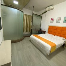 威玛公寓(广州白云学院店)