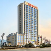 琨朗国际酒店