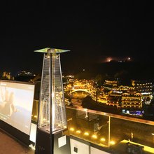 天台全景放映机·度假民宿(芙蓉镇景区瀑布店)