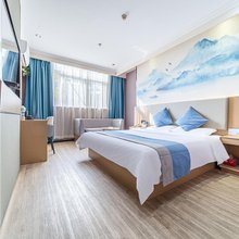 派柏·云酒店(东台鼓楼路步行街店)