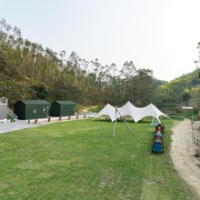 在山里酷玩营地