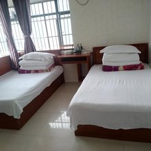 志群公寓(遵义医科大学附属医院店)