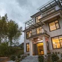 沐泽谦居 Country Vacation 民宿(张家界国家森林公园店)