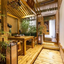 落脚城市·体验民宿(十八梯山城巷店)