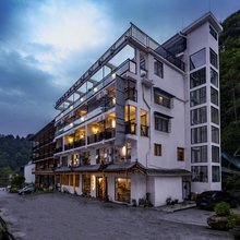 昕缘居民宿(梵净山景区东门店)
