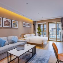 丽致公寓(昆明恒隆广场七彩之门店)