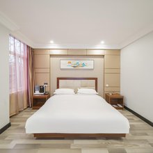 四季米兰雅致酒店(爱琴海购物广场店)