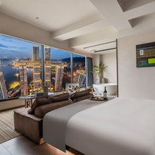 天雅·雾兮高空江景花园度假酒店(解放碑来福士店)