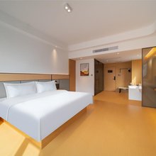 享江月酒店(长沙月亮岛罐子岭地铁站店)