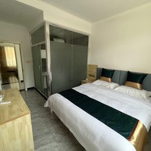 兴隆山景区霞姐农家院