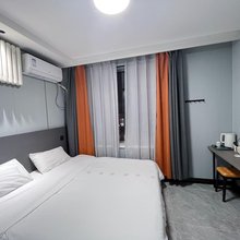 三河刘家商务酒店(华北科技大学店)
