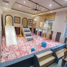 柒间伴民宿(吉姆乐园店)