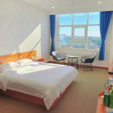 东平老湖锦绣雅居酒店
