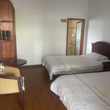 大理市瑞驰达商务酒店