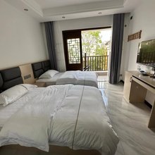 抚仙湖石间客栈(广龙小镇店)