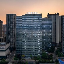 棠咖创意酒店(昆明吾悦广场店)