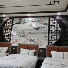 百里杜鹃五彩路酒楼