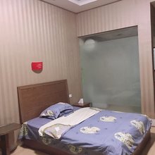老河口鄂渝情宾馆