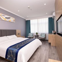 新郑观澜酒店(河南工程学院龙湖校区店)