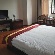 龙陵星程宾馆