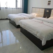 鲁甸舒心别苑商务宾馆