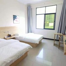 容盛酒店(东川客运站店)