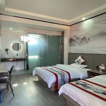 泸沽湖福泰山庄