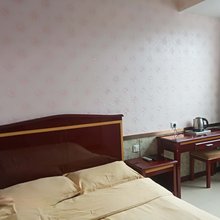 越西利平宾馆